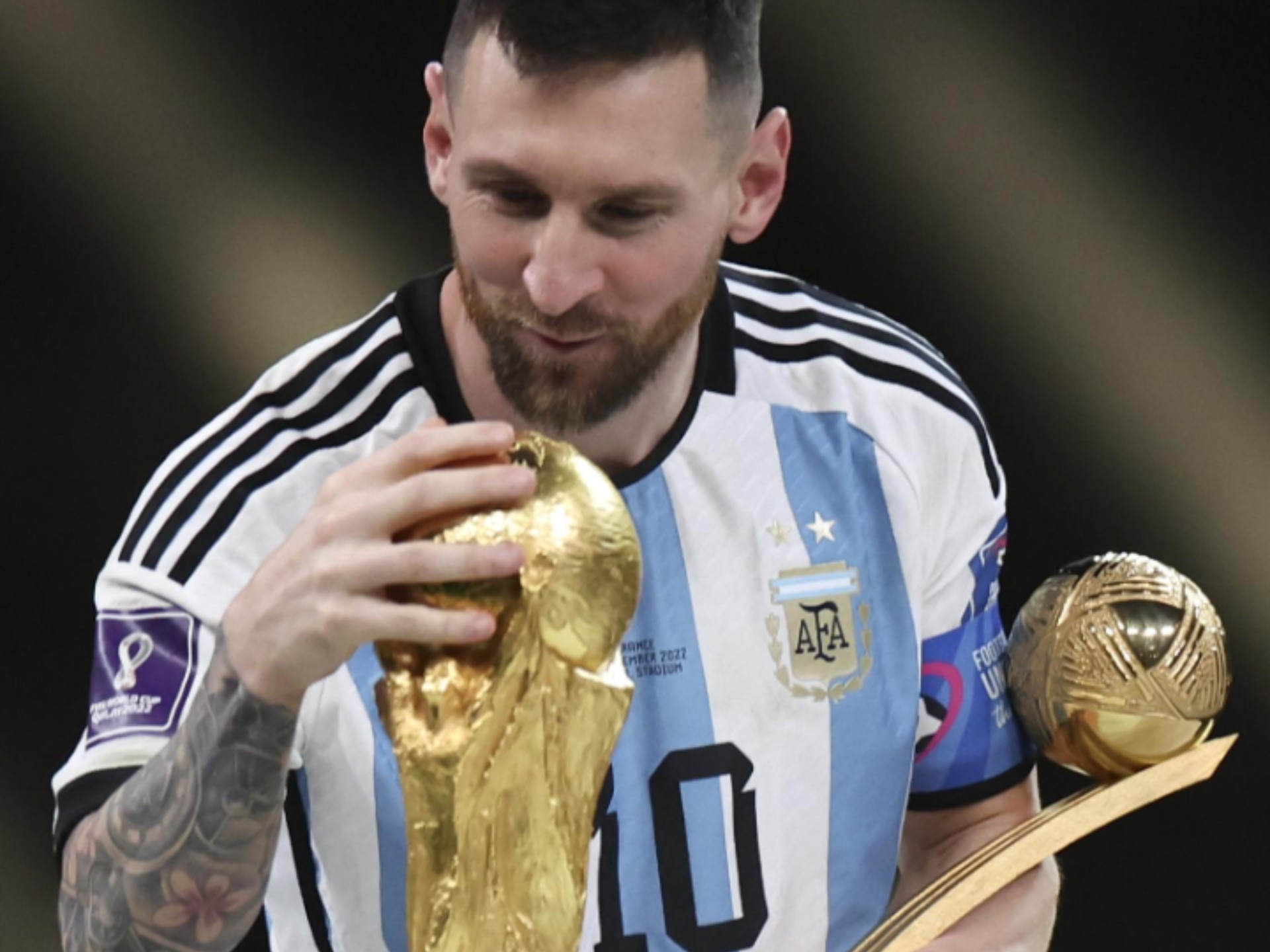 球王梅西再破门，巴萨客胜法兰西的简单介绍