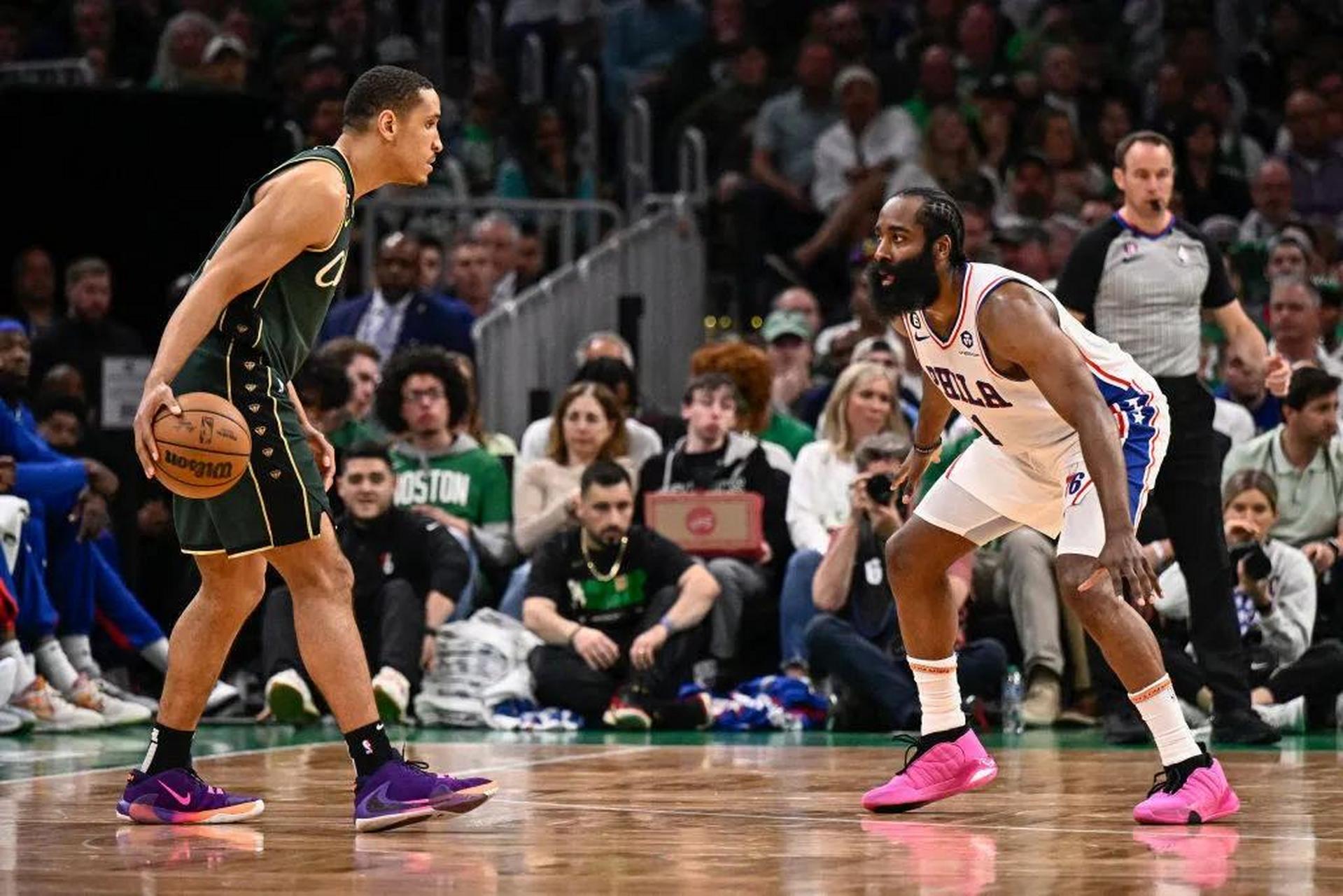 火箭主教练巧妙调整,率队扭转局面的简单介绍 火箭主教练巧妙调整,率队扭转局面的简单介绍