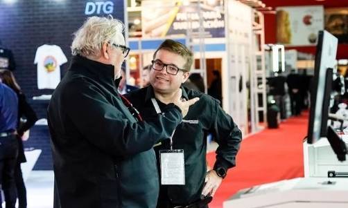 爱游戏体育直播-包含布宜诺斯艾利斯独立主帅强调团队配合，迎战欧洲劲旅的词条