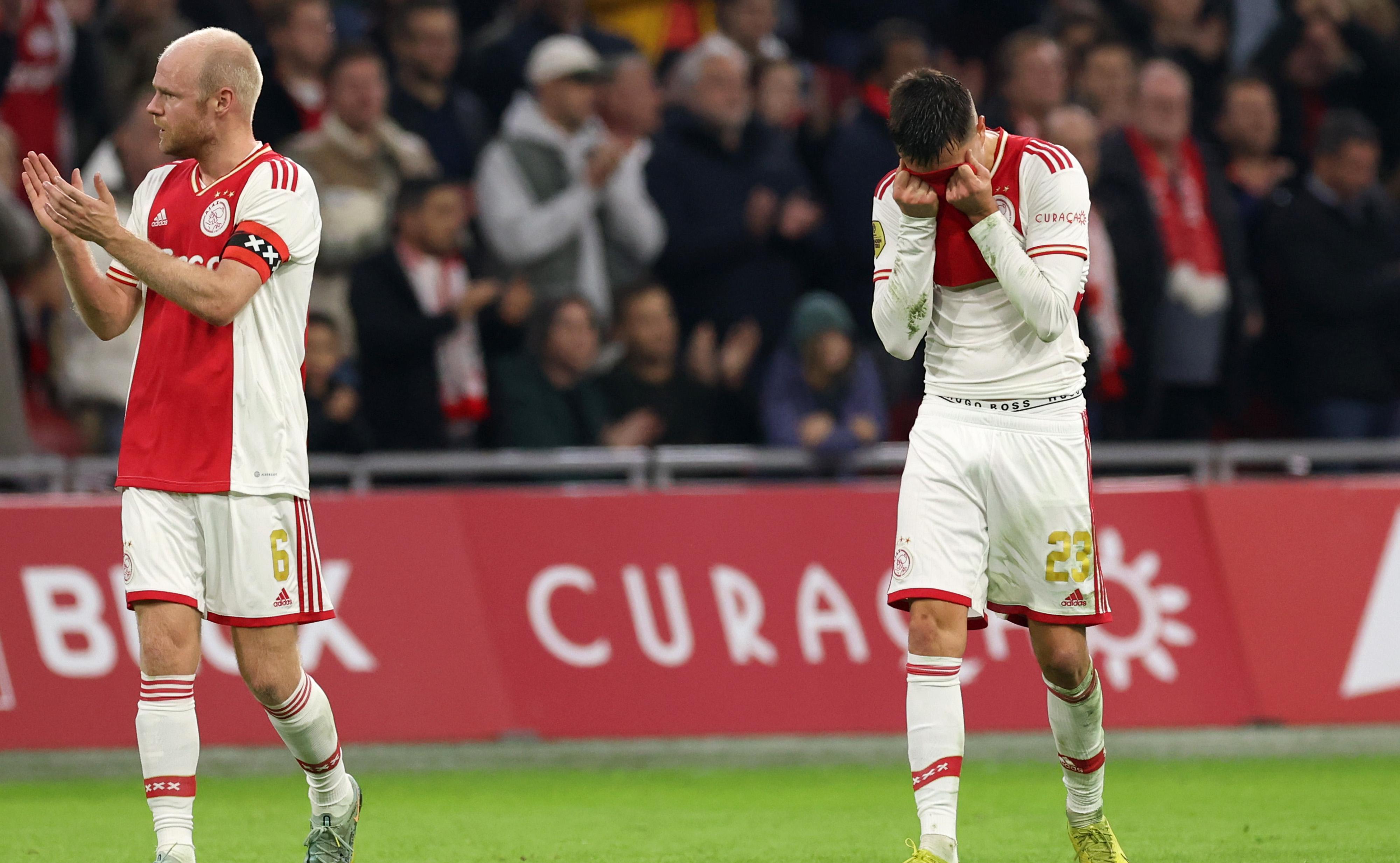 包含冰岛队展现拼搏精神，欧预赛进步神速的词条