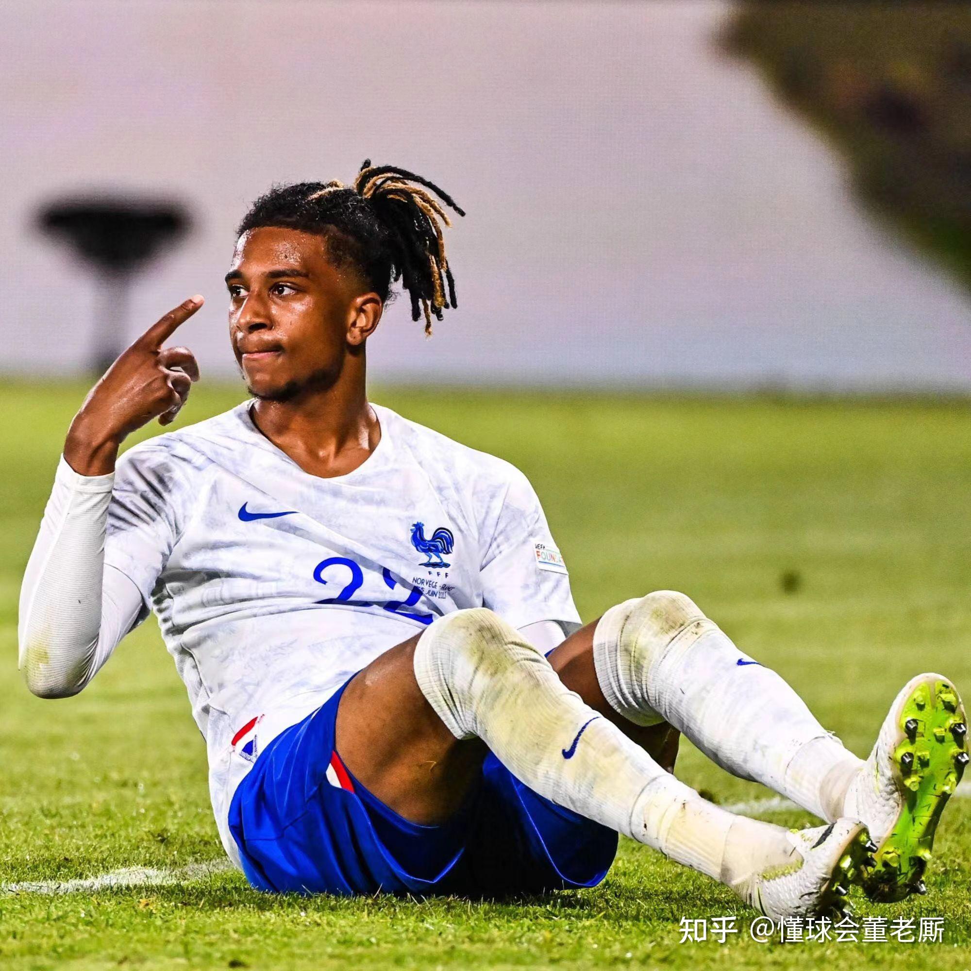 爱游戏入口-瑞士队奋力晋级欧洲锦标赛，关注他们的表现的简单介绍