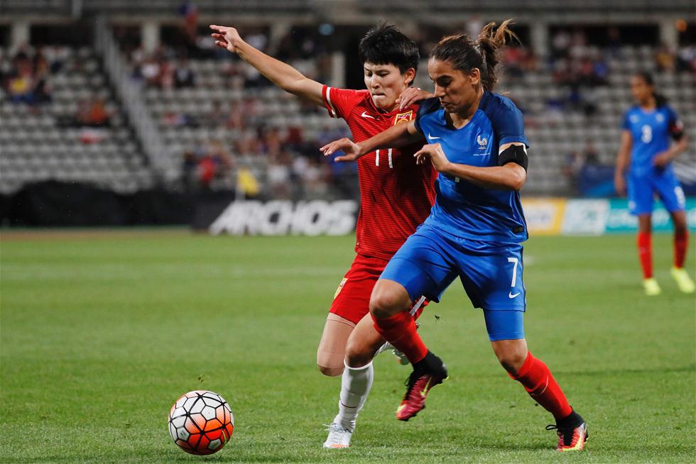 荷兰女足队经过激烈比拼,成功晋级 荷兰女足队经过激烈比拼,成功晋级