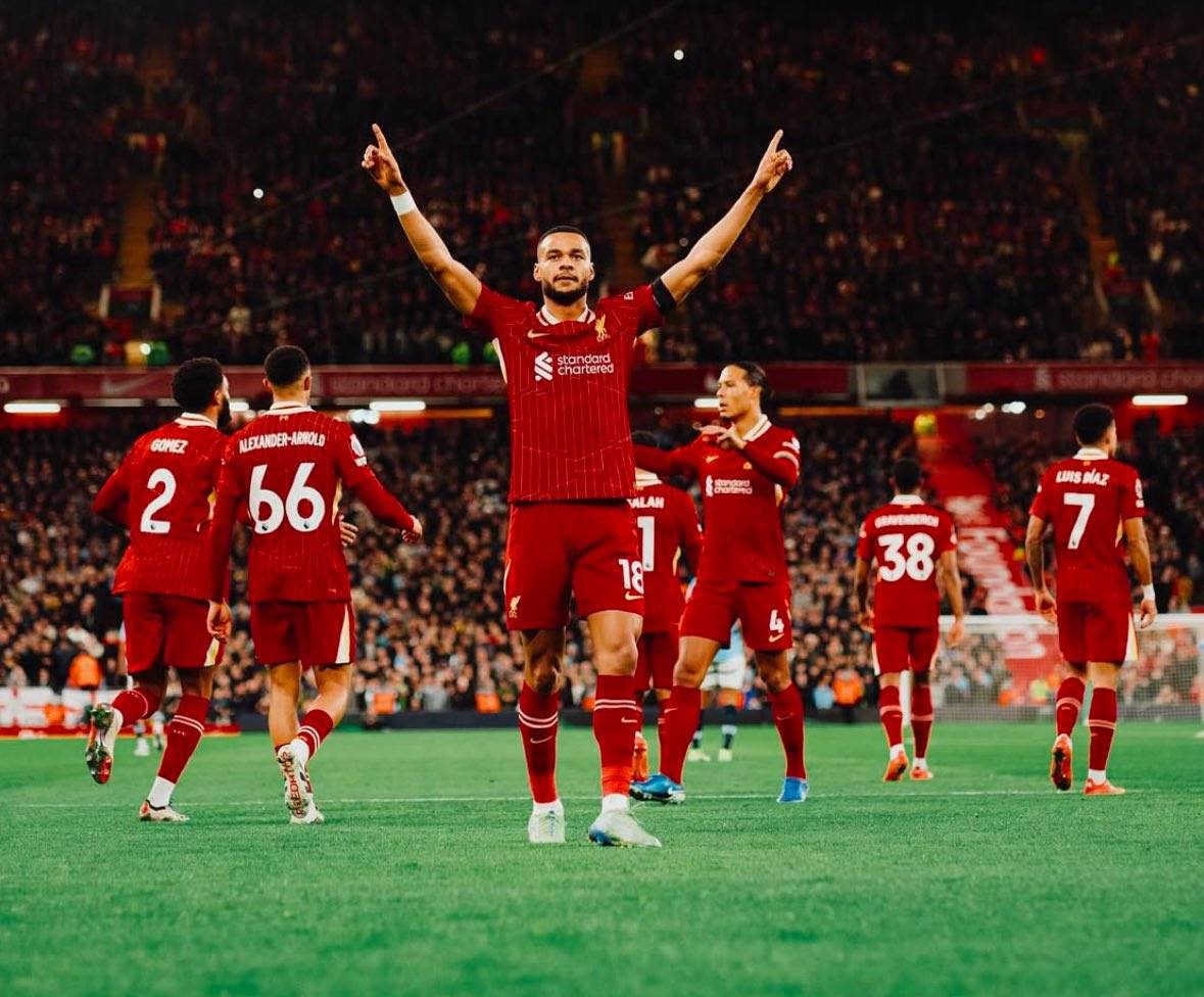 爱游戏官网入口-莱斯特城主场大胜，持续追赶领跑球队的简单介绍