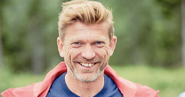 瑞典名将成为全场焦点,高调亮相 瑞典名将成为全场焦点,高调亮相