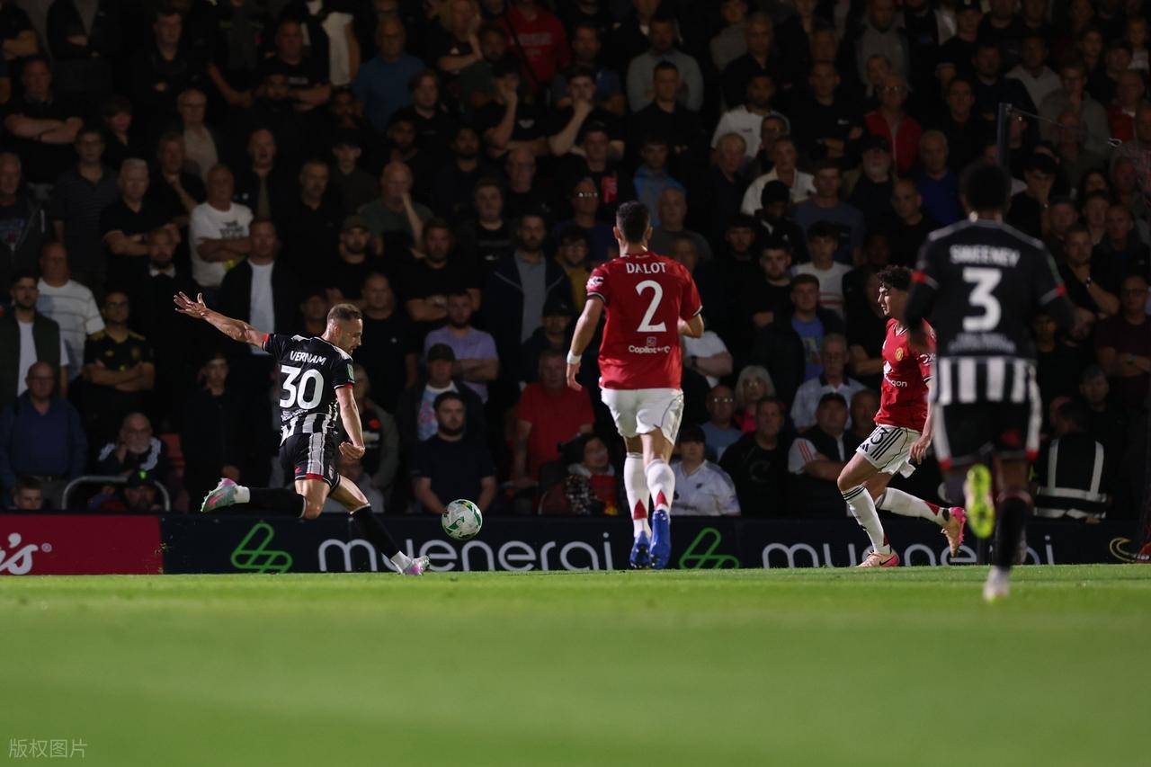 包含伯恩利客场不敌对手,需尽快调整状态的词条 包含伯恩利客场不敌对手,需尽快调整状态的词条