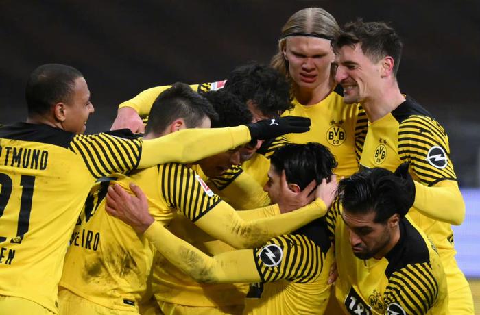 爱游戏官网-包含法兰克福客场逆转对手，取得宝贵三分的词条