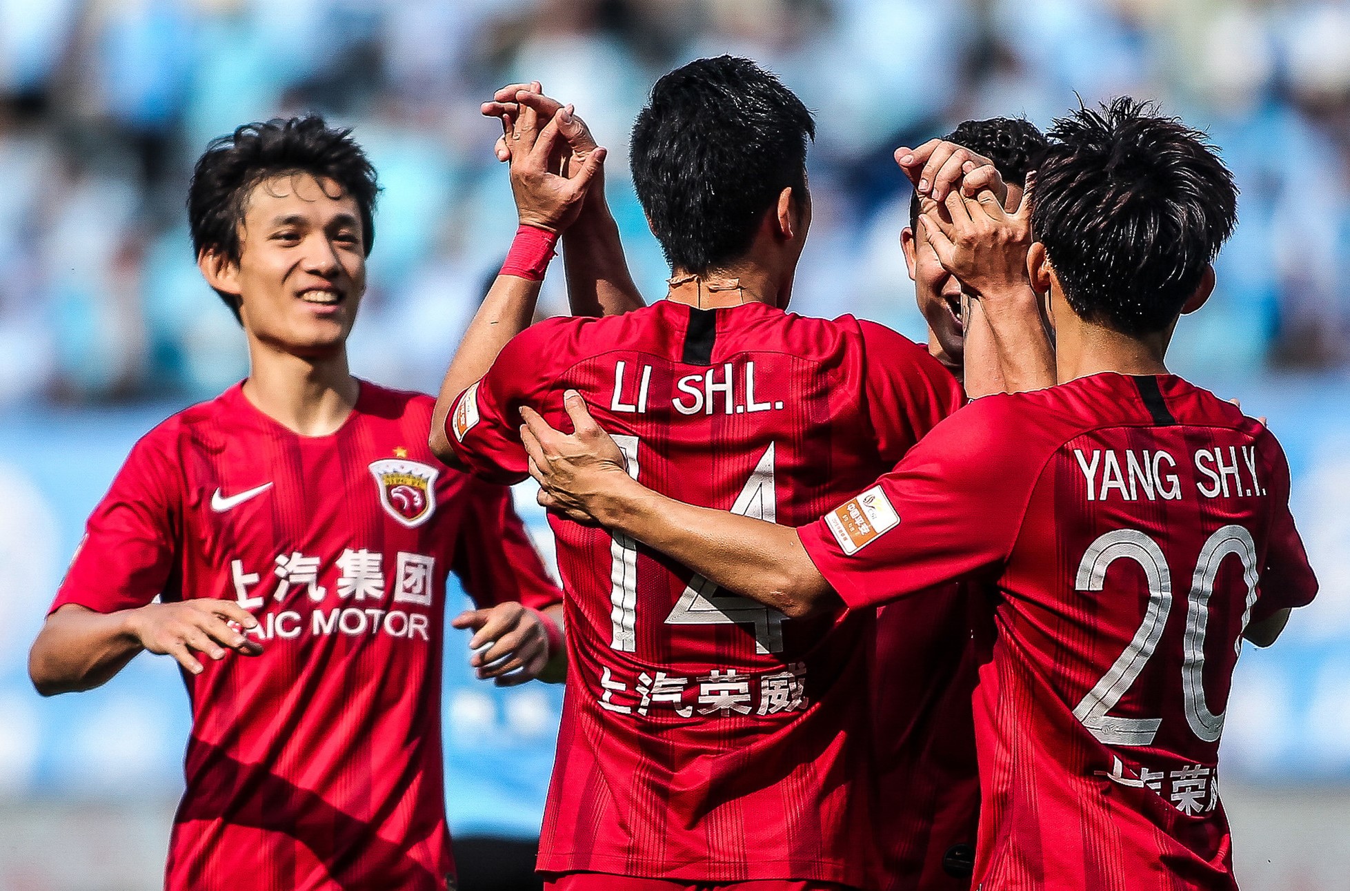 爱游戏网页版-北京国安与上海上港激战，最终揭晓胜者