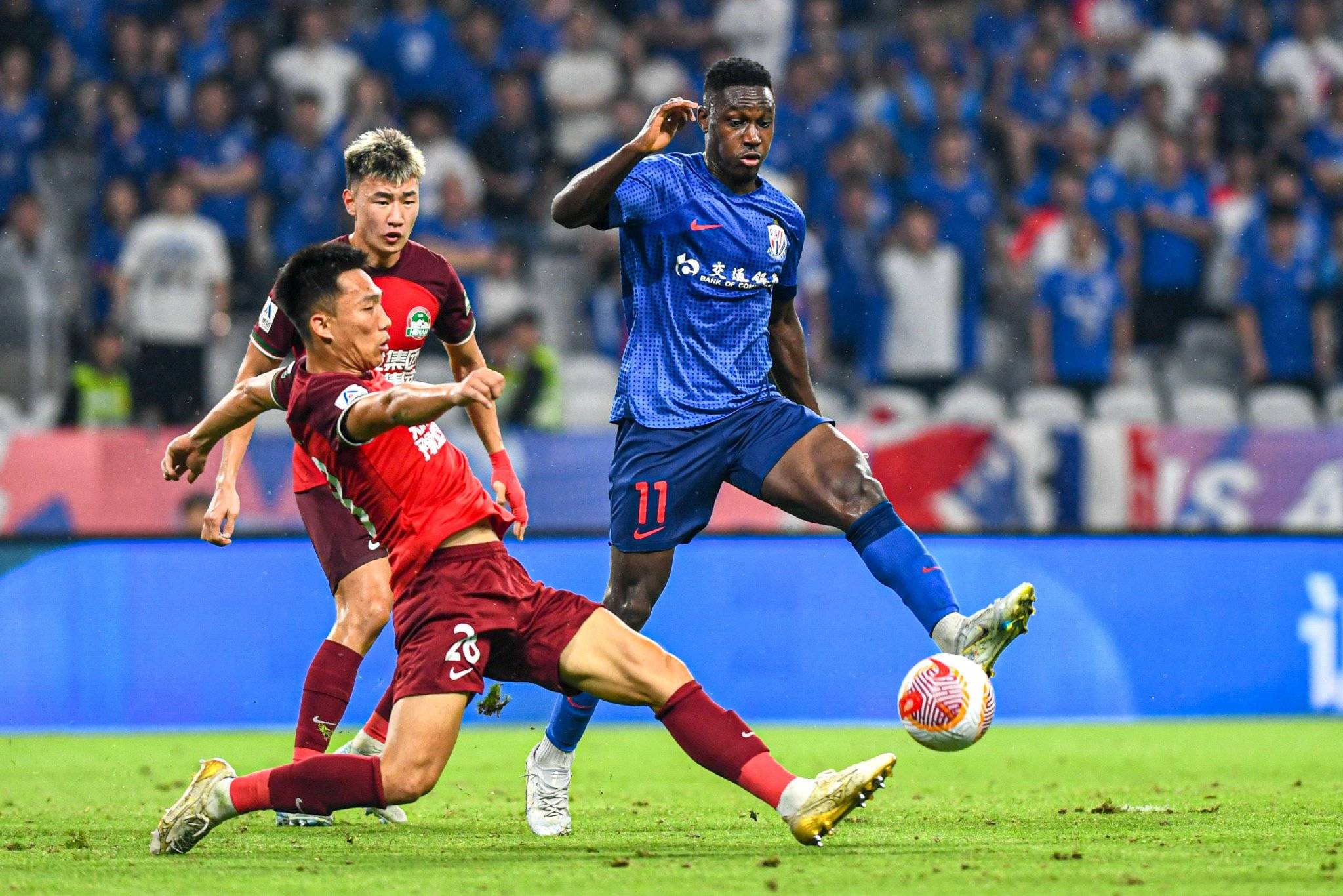 申花上海连胜再添一胜,稳固前进 申花上海连胜再添一胜,稳固前进