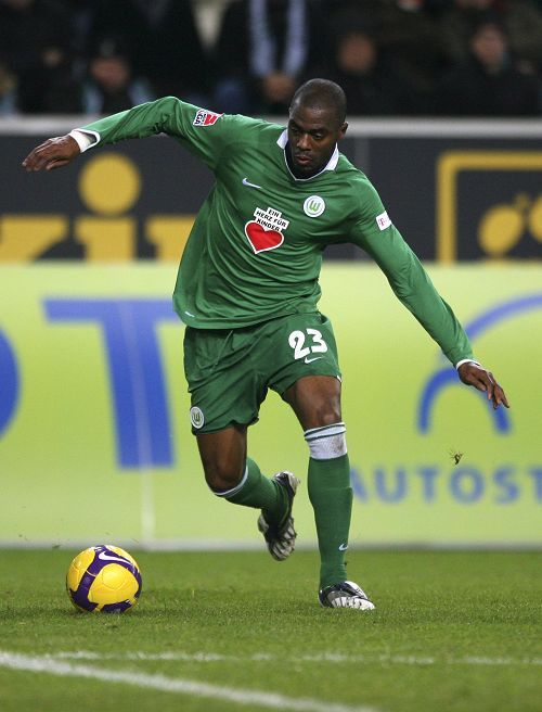 爱游戏网页版登录入口-包含沃尔夫斯堡实现逆转，击败对手取得胜利的词条